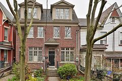 51B Foxley Street, Toronto, ON M6J 1P9
