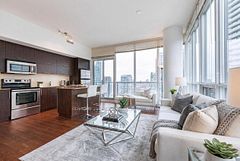 55 Bremner Boulevard 2807, Toronto, ON M5J 0A6