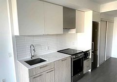 251 Jarvis Street 1605, Toronto, ON M5B 0C3