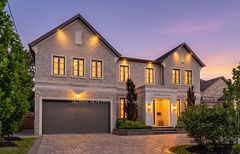 20 Sunbeam Avenue, Toronto, ON M3H 1W7