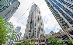 763 Bay Street 2109, Toronto, ON M5G 2R3