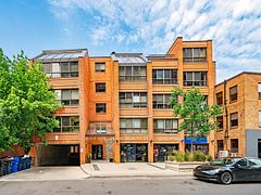 20 Glebe Road W Ph15, Toronto, ON M5P 1C9