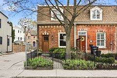 438 Wellesley Street E, Toronto, ON M4X 1H7