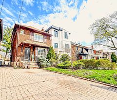 372 St Germain Avenue, Toronto, ON M5M 1W5