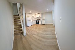 558 Spadina Crescent 1, Toronto, ON M5S 2J9