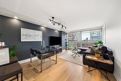 7 Broadway Avenue 506, Toronto, ON M4P 3C5