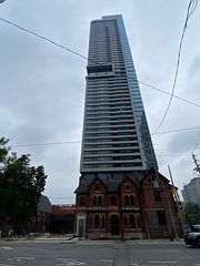 609 Sherbourne Street 3209, Toronto, ON M4X 0A4