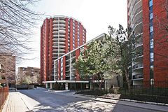 77 Maitland Place 626, Toronto, ON M4Y 2V6