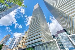 42 Charles Street E 2507, Toronto, ON M4Y 0B7
