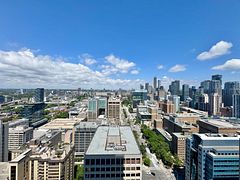 488 University Avenue 2601, Toronto, ON M5G 0C1