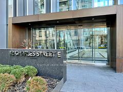 42 Charles Street E 708, Toronto, ON M4Y 1T4