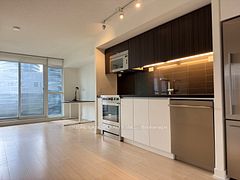 85 Queens Wharf Road 301, Toronto, ON M5V 0J9