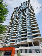 50 Dunfield Avenue 614, Toronto, ON M4S 3A4