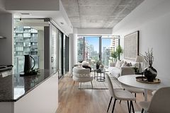 95 Bathurst Street 919, Toronto, ON M5V 0H7