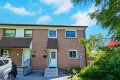 7 Spy Appleway N/A, Toronto, ON M3A 3N8