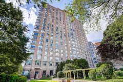 21 Overlea Boulevard 1602, Toronto, ON M4H 1P2