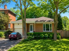 318 Holmes Avenue, Toronto, ON M2N 4N3
