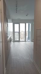 2020 Bathurst Street 1611, Toronto, ON M5P 0A6