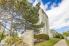 3300 Don Mills Road 2303, Toronto, ON M2J 4X7