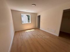 53 Bishop Avenue 1A, Toronto, ON M2M 1Z4