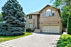 209 Alfred Avenue, Toronto, ON M2N 3J5