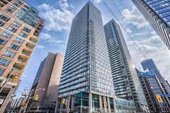 37 Grosvenor Street 3105, Toronto, ON M4Y 3G5