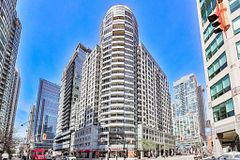20 Blue Jays Way 902, Toronto, ON M5V 3W6