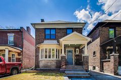338 Markham Street, Toronto, ON M6G 2K9