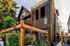 452 Montrose Avenue, Toronto, ON M6G 3H1