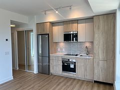30 dreamers Way 931, Toronto, ON M5A 0Y7