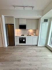 30 Dreamers Way 548, Toronto, ON M5A 0Y7