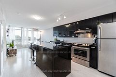 15 Singer Court 306, Toronto, ON M2K 0B4