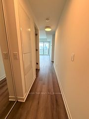 10 Oak Street 2107, Toronto, ON M5A 0Z1