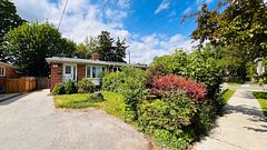 147 Roywood Drive Ground & Lower, Toronto, ON M3A 2E3