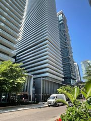 50 Charles Street E 1505, Toronto, ON M4Y 0C3