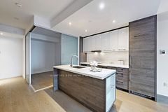 488 University Avenue 4501, Toronto, ON M5G 0C1