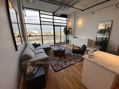 43 Hanna Avenue 602, Toronto, ON M6K 1X1