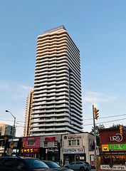 15 Holmes Avenue 2102, Toronto, ON M2N 4L8