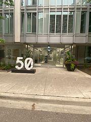 50 McCaul Street 607, Toronto, ON M5T 1V9