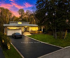 17 Denmark Crescent, Toronto, ON M2R 1J3