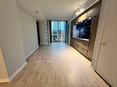 88 Blue Jays Way 1114, Toronto, ON M5V 2G3