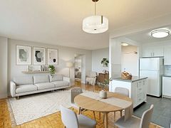 666 Spadina Avenue 2503, Toronto, ON M5S 2H8