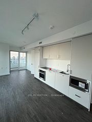 88 Queen Street E 3003, Toronto, ON L3T 0C7