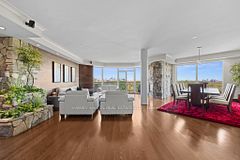 300 Bloor Street E 2701, Toronto, ON M4W 3Y2