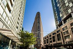 25 The Esplanade N/A 2611, Toronto, ON M5E 1W5