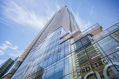 1 Bloor Street E 312, Toronto, ON M4W 0A8