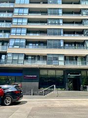 8 Telegram Mews 318, Toronto, ON M5V 3Z5