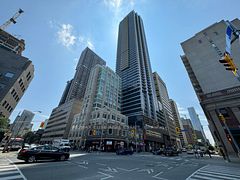 395 Bloor Street E 1811, Toronto, ON M4W 0B4
