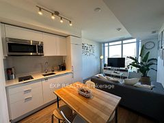 27 Bathurst Street 512, Toronto, ON M5V 0R1