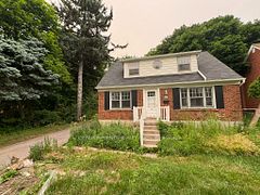 27 Grantbrook Street, Toronto, ON M2R 2E6
